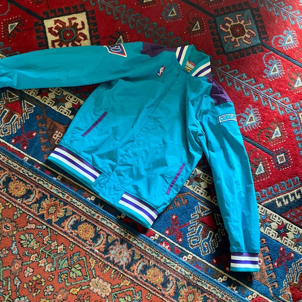 CHARLOTTE HORNETS 50TH ANNIVERSARY WARM UP JACKET NWT VINTAGE REPLICA